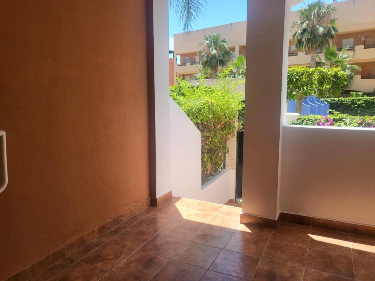 ¡Bajo Precioso Con Salida Directa A La Piscina Comunitaria En Paraiso De Vera! Ngoại thất bức ảnh