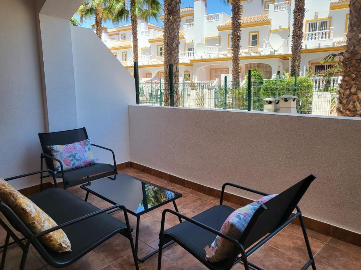 ¡Bajo Precioso Con Salida Directa A La Piscina Comunitaria En Paraiso De Vera! Ngoại thất bức ảnh